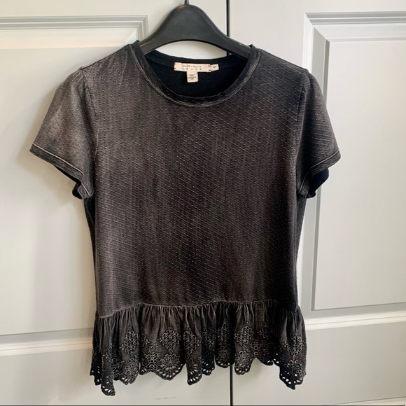 ALICE +OLIVIA Washed Pointelle Ruffled T-Shirt - Picture 5 of 7